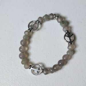 Silver Peace Charm Beaded agate And Labdorite Bracelet